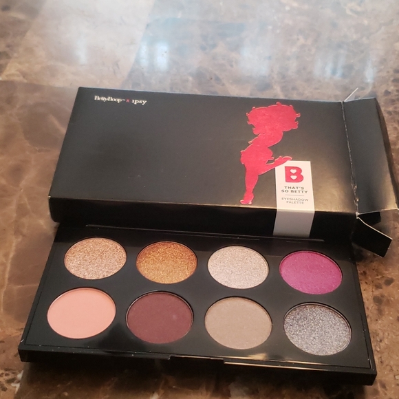 Betty Boop Other - That's So Betty Eyeshadow Palette